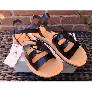 NWT Volcom Black Gladiator Lacey Sandal Size 7